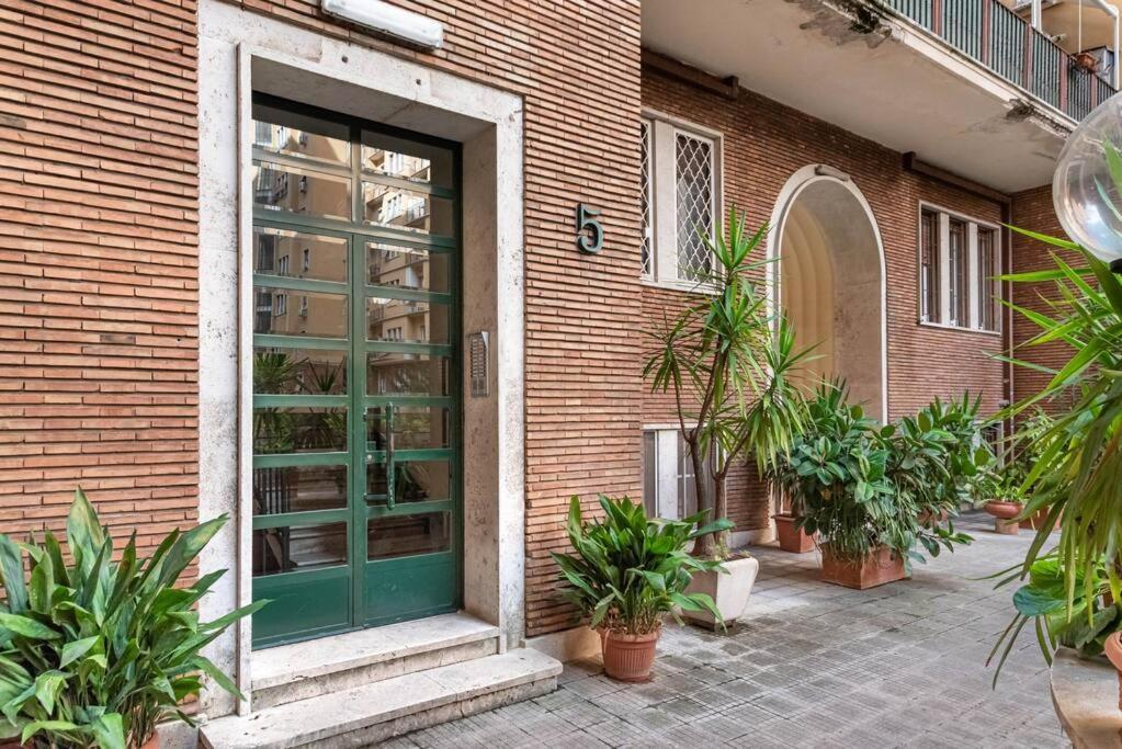 Ristrutturato A Palazzo Federici Piazza Bologna * Rom